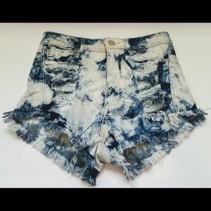 Denium distressed shorts
